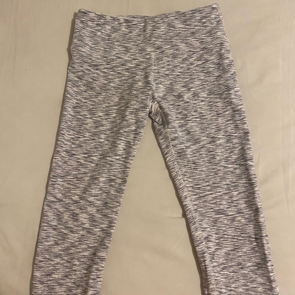 Capris - Picture 1 of 4